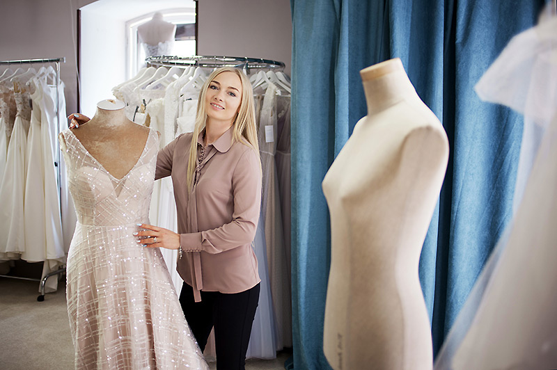 how to start up a bridal business